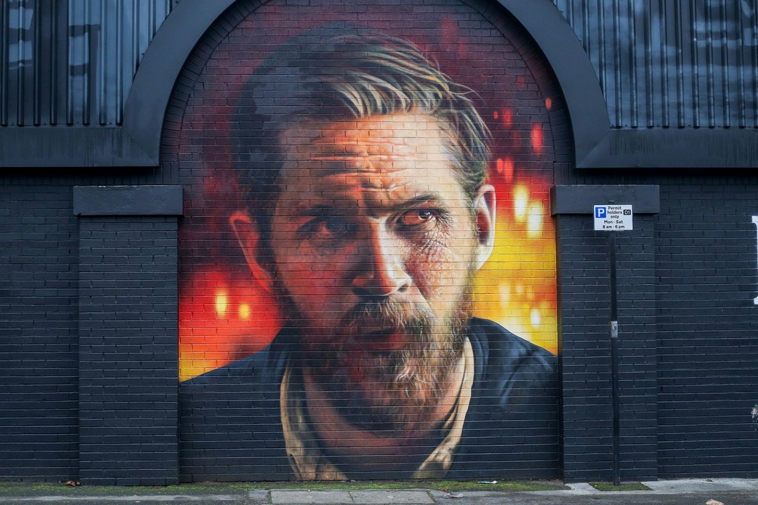 Stunning Peaky Blinders mural spotted at Steven Knight's studios in Birmingham