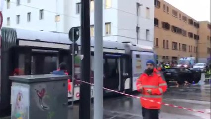 Firenze, l'incidente tra il tram e l'auto: nessun ferito
