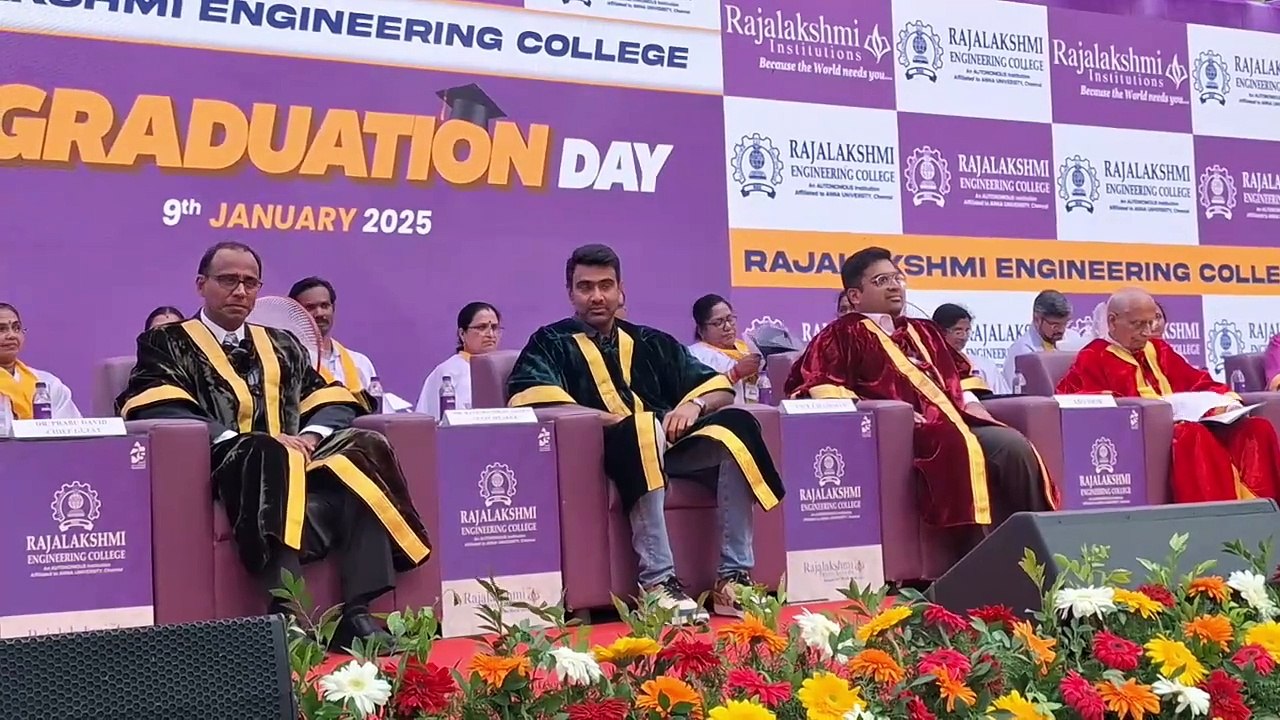 இந்தி தேசிய மொழி அல்ல அலுவலக  மொழி தான்-  கிரிக்கெட் வீரர் அஸ்வின்