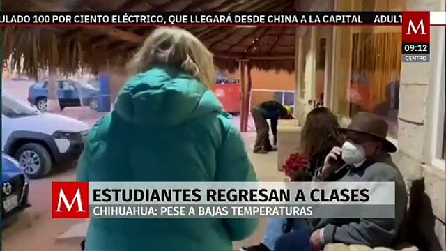 Pese a las bajas temperaturas, estudiantes regresan a clases en Chihuahua
