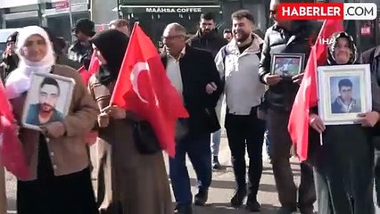 Vanlı Aileler 94. Haftada Evlat Mücadelesini Sürdürüyor