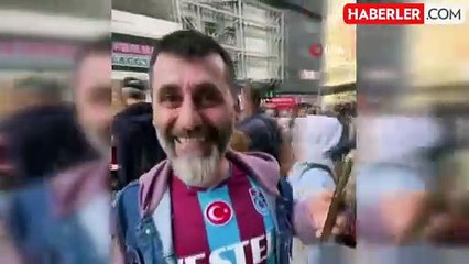 Trabzonluların Hong Kong'daki Anları Sosyal Medyada Gündem Oldu