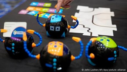 Las Vegas tech show CES showcases AI breakthroughs in 2025