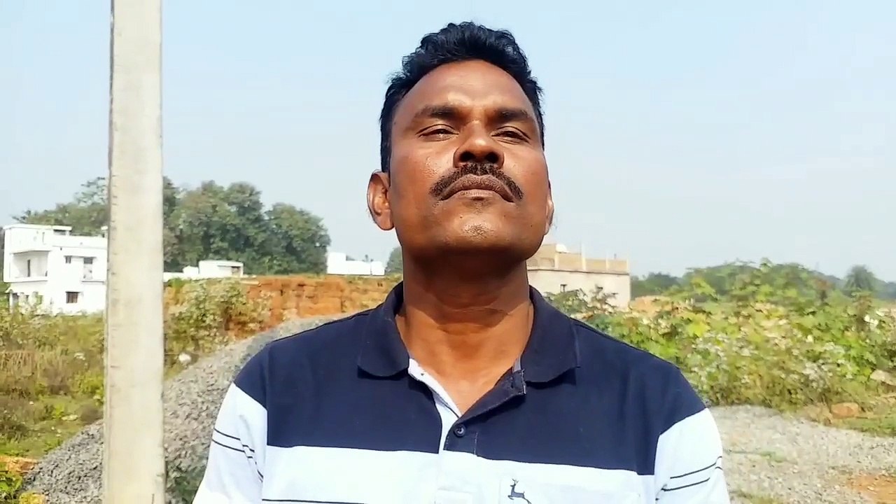 ଆଉ କଣ ଘଟିଲେ ଚେତିବ ପ୍ରଶାସନ, ଗୁଡି ସୂତା ରୁ ଅଳ୍ପକେ ବର୍ତିଲେ ଜଣେ ଯୁବକ,ଆପଣ ବି ସତର୍କ ହୋଇ ବାଇକ ଚଳାନ୍ତୁ ନଚେତ..