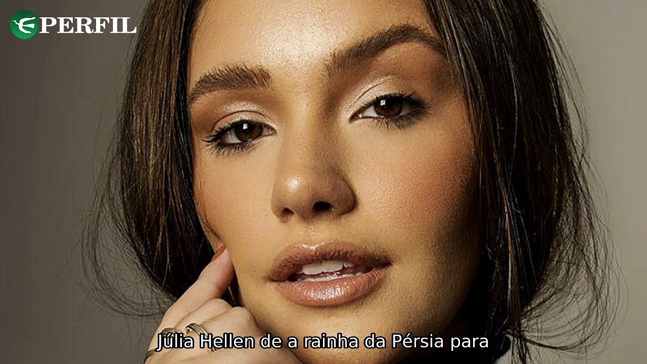 "Revelações emocionantes: atriz Julia Helen desabafa, Denise Fraga homenageia mãe e Sérgio Malheiros surpreende em troca de roupa."