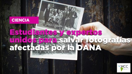 Estudiantes y expertos unidos para salvar fotografías afectadas por la DANA