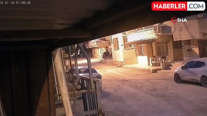 Hatay'da 4 büyüklüğünde deprem oldu, sarsıntı böyle görüntülendi