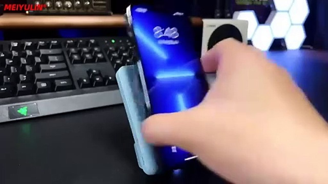 Magnetic Phone Holder