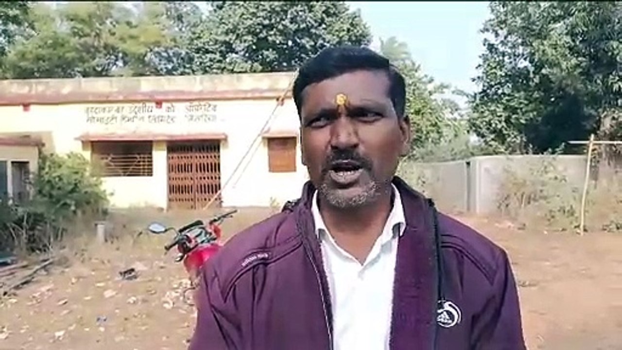 तेतरिया पंचायत के पंचायत सचिव पर लगा अबुवा आवास...