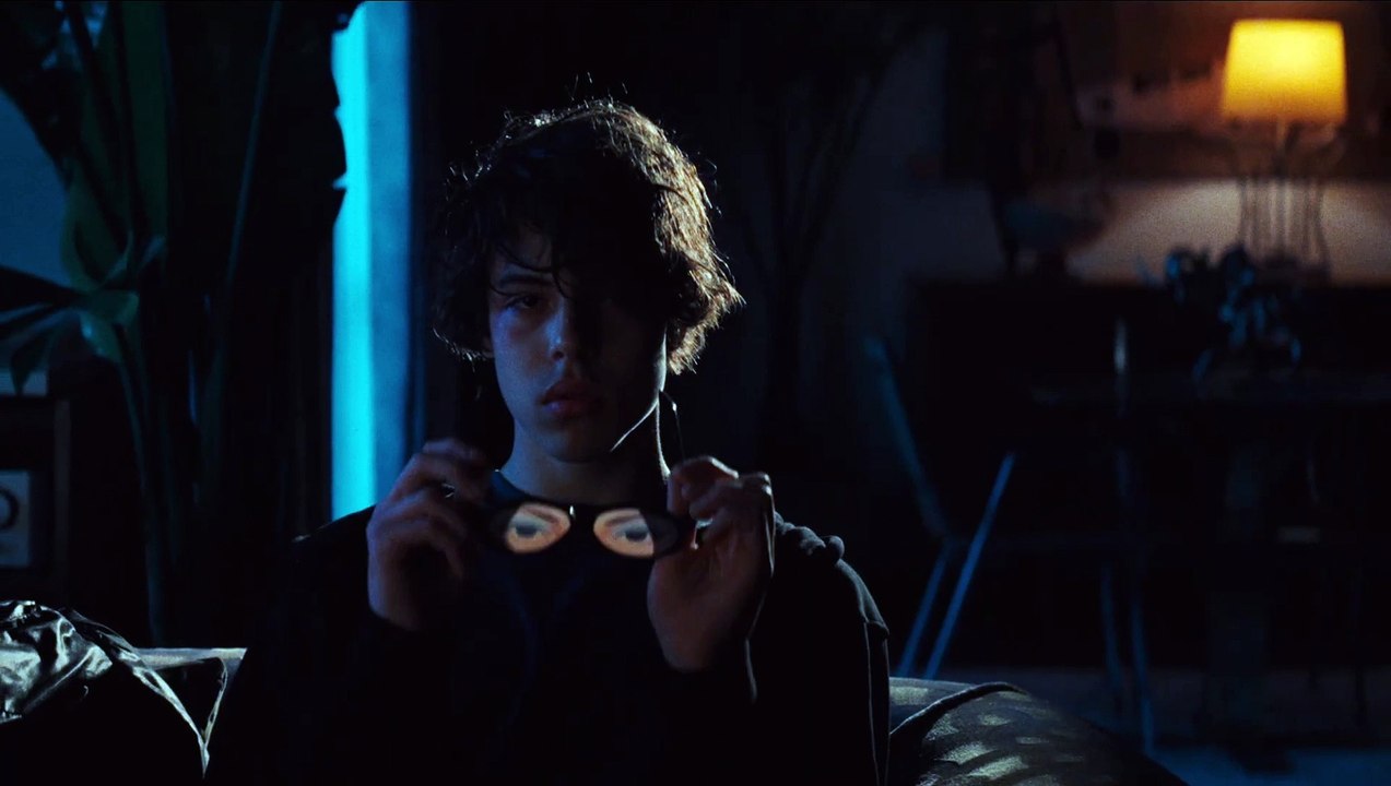 Primeira Pessoa do Plural Trailer OmeU