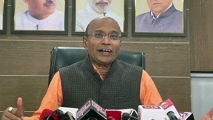 pre-wedding shoot at Ahmedabad International Flower Show