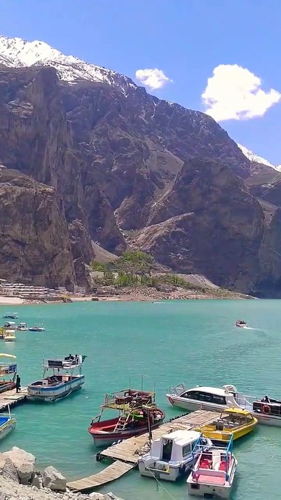 Attabad lake Hunza #Attabad #hunza #gilgit #shorts (1)