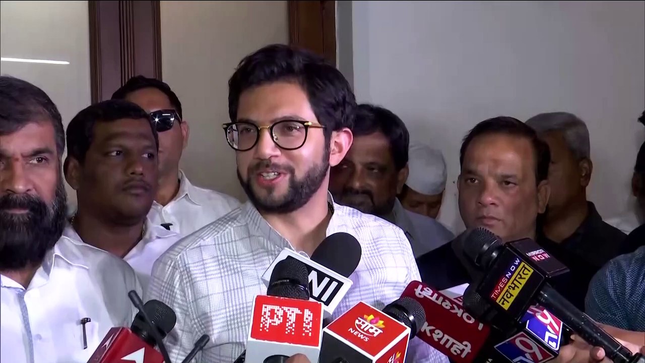 HN_ANI2_MH_MUMBAI_AADITYA_THACKERAY_15-42-23