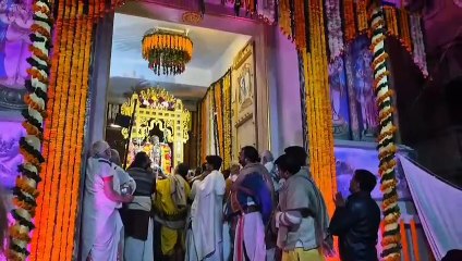 बैकुंठ द्वार वर्ष में एक दिन खुलता है द्वार रंगनाथ भगवान ने दिए दर्शन