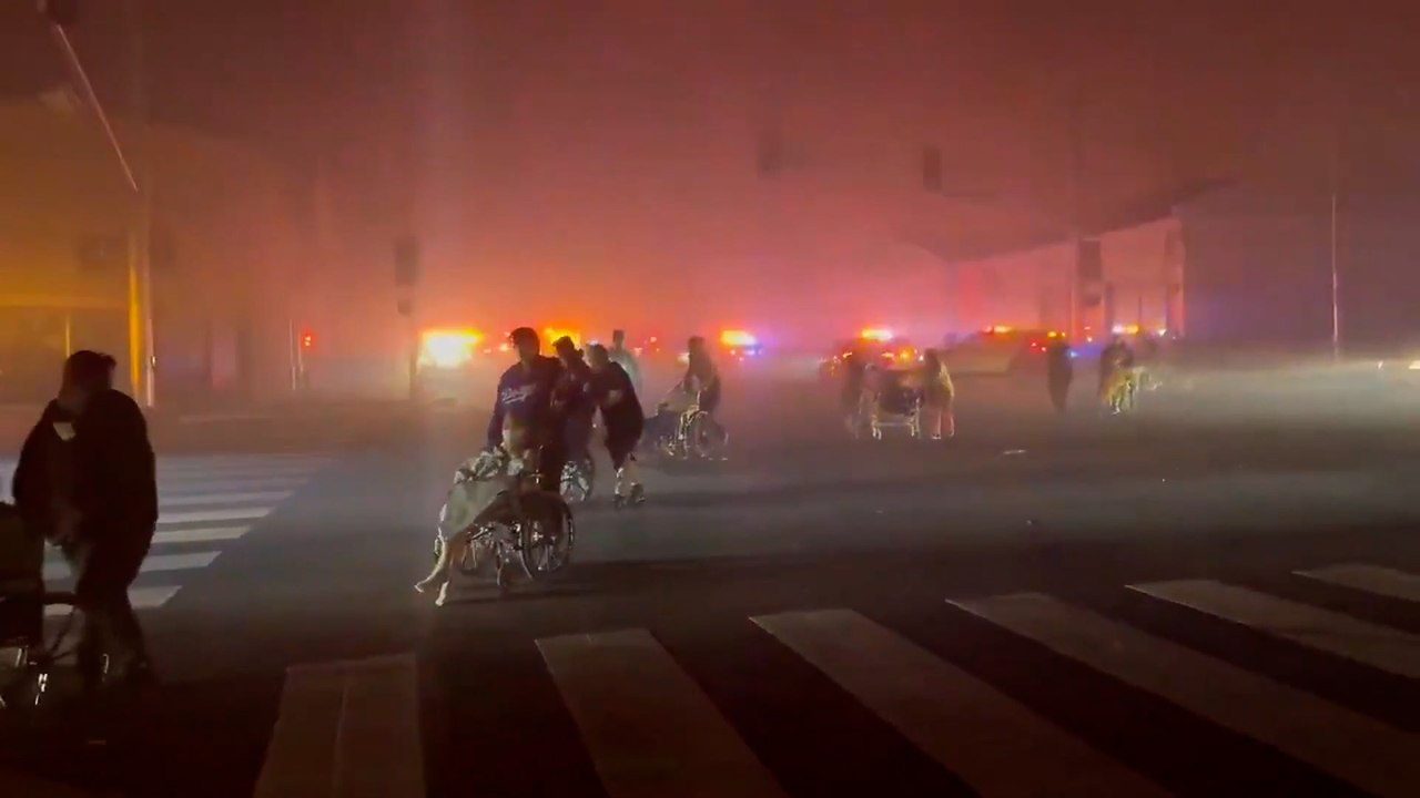 Brände in Kalifornien: Bewohner eines Altenheims evakuiert