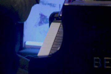 Istanbul, il nuovo brano di Remo Anzovino - Guarda il video