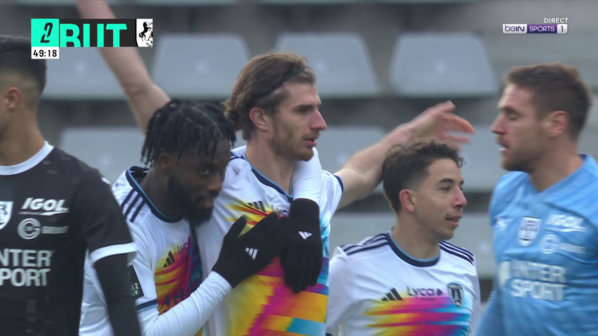 Ligue 2 : Paris s'empare provisoirement du fauteuil de leader !