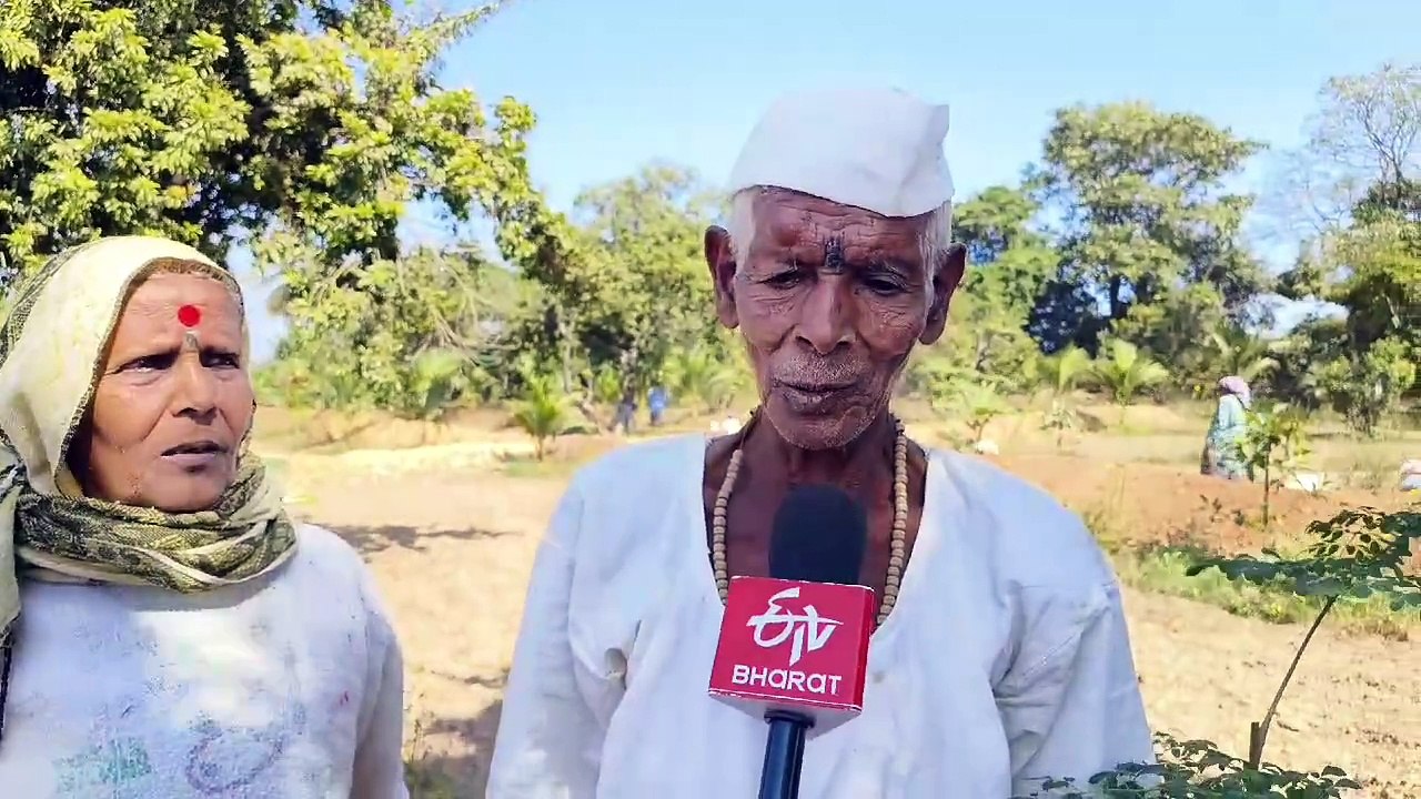80 and Still Going Strong: Hard Work of Grandparents Under NREGA Inspires & Lead by Example