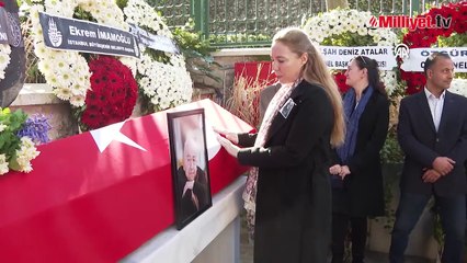 Ünlü yazara duygusal veda! Türkan Şoray: Yemeğe hazırlanacakken onu uğurlamak için hazırlandım