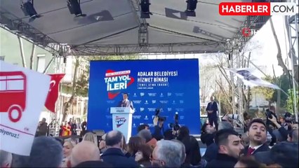 İBB Başkanı İmamoğlu, Büyükada'da Protesto Edildi