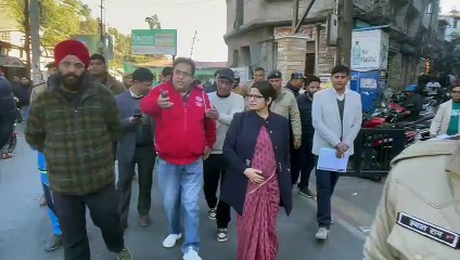 डीएम ने किया नैनीताल मैं चल रही सौंदरीकरण कार्यों का निरीक्षण