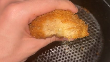 Boy burns his finger with hot butter from Chicken Kiev and finds relief in water