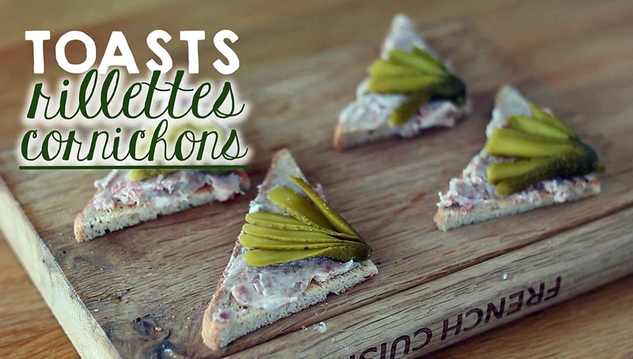 Toast rillettes cornichons
