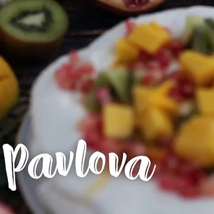 Pavlova mit exotischen früchten leicht gemacht