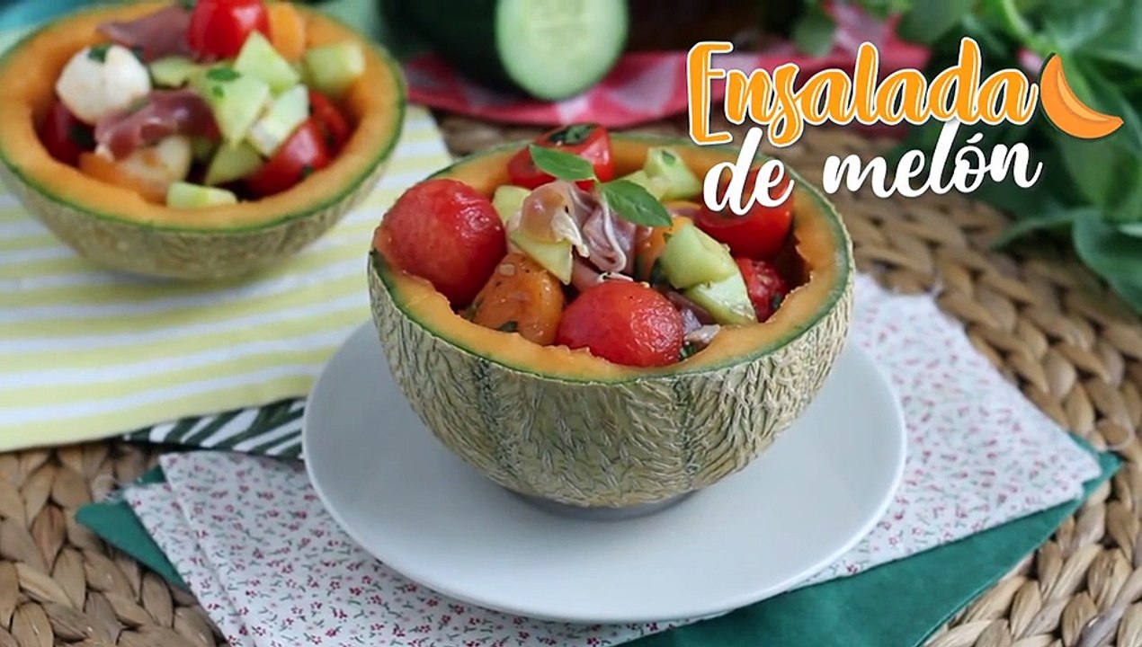 Melonensalat auf melone