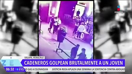 Cadeneros golpean a joven en bar de Xalapa, Veracruz
