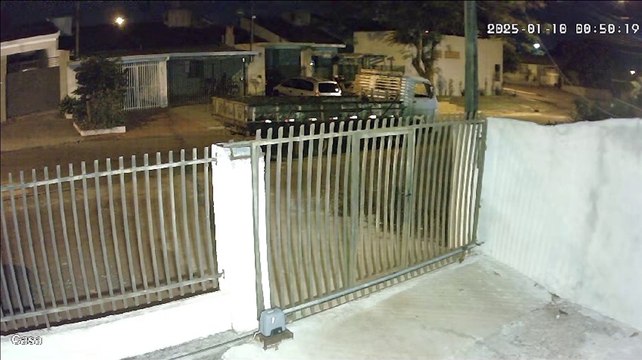 Caminhão furtado em Cascavel: ação rápida do ladrão e busca pelo veículo
