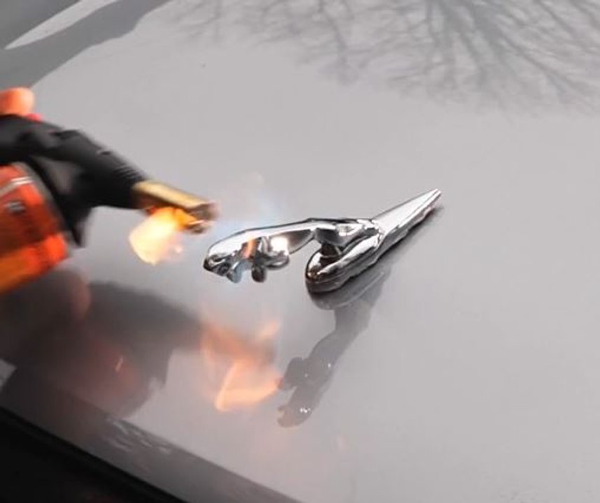 Badge of creativity! Amazing crafts with car emblems!