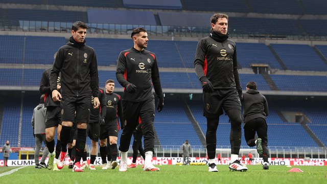 Rossoneri al lavoro a San Siro