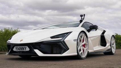 McLaren 750S v Lambo Revuelto: DRAG RACE