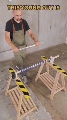 Tin foil can be this stylish? He transformed a roll into a decor masterpiece!