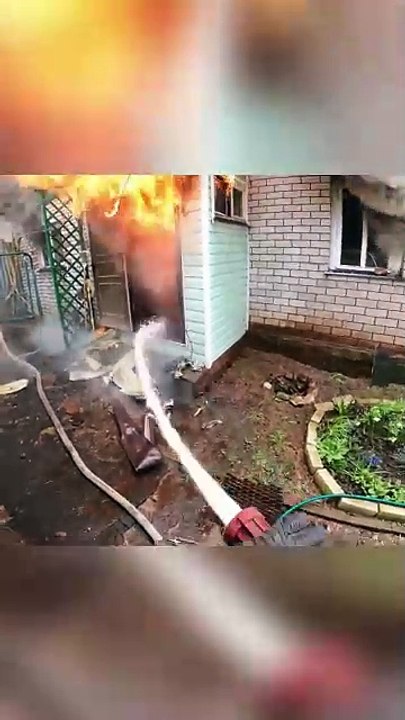 How brave Fighter man try to save home
