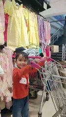 বিহু বুলি অলপ কাপোৰৰ বজাৰ//