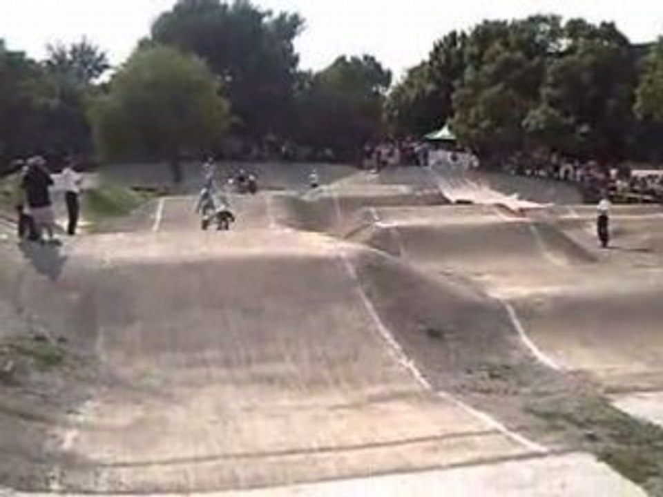 CLIP0022