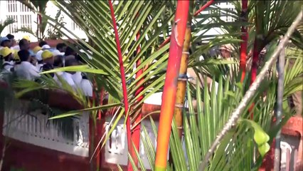 HN_ANI2_KL_KOCHI_PRIESTS_DEVOTEES_HOLD_PROTEST_AGAINST_15-44-00