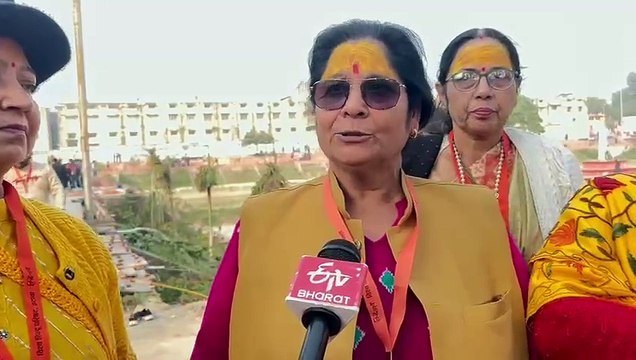 प्राण प्रतिष्ठा के एक वर्ष पूर्ण होने पर शहर स्थित पक्का तालाब पर दीपक से एक लाख 51 हज़ार दीपक से सजाया गया