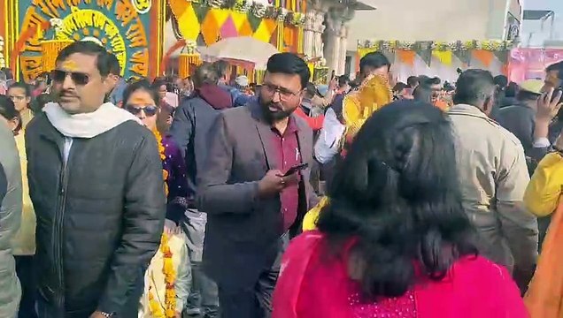 राम मंदिर प्राण प्रतिष्ठा वर्षगांठ; पंचामृत से रामलला का अभिषेक, महाआरती के बाद पहनाई गई सोने-चांदी की बनी पीतांबरी