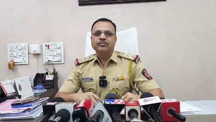 काळी जादूचा नाश करण्यासाठी  'प्रेता'वर जादूटोणा  करण्याच्या बहाण्याने  पावणे नऊ  लाखांचा गंडा घालणारा भोंदू मांत्रिक गजाआड