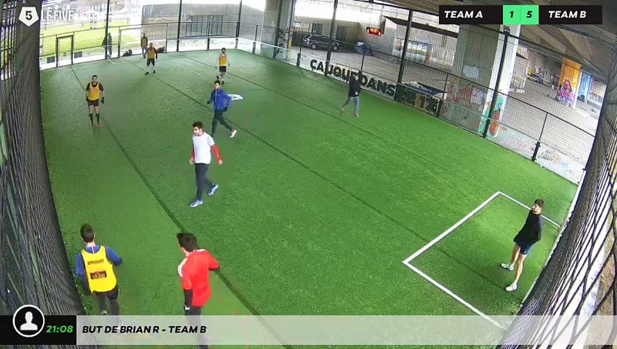 But de Brian R - Team B