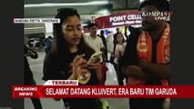 Patrick Kluivert Tiba di Indonesia, Suporter Timnas Sambut di Bandara Soekarno-Hatta| STY OUT