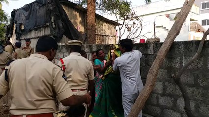 ap_gnt_51_ 11_  Road_ in _wall _Remove-av_ap10235