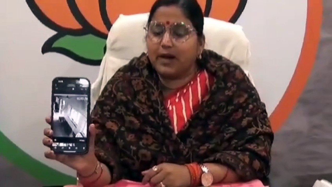 हत्या के लिए पहुंचे थे दो शूटर,मेरे नहीं रहने पर स्टाफ रूम की फायरिंग,विधायक ने शशि सिंह समेत पूर्व विधायक पूर्णिमा सिंह के देवरों पर मढ़ा आरोप