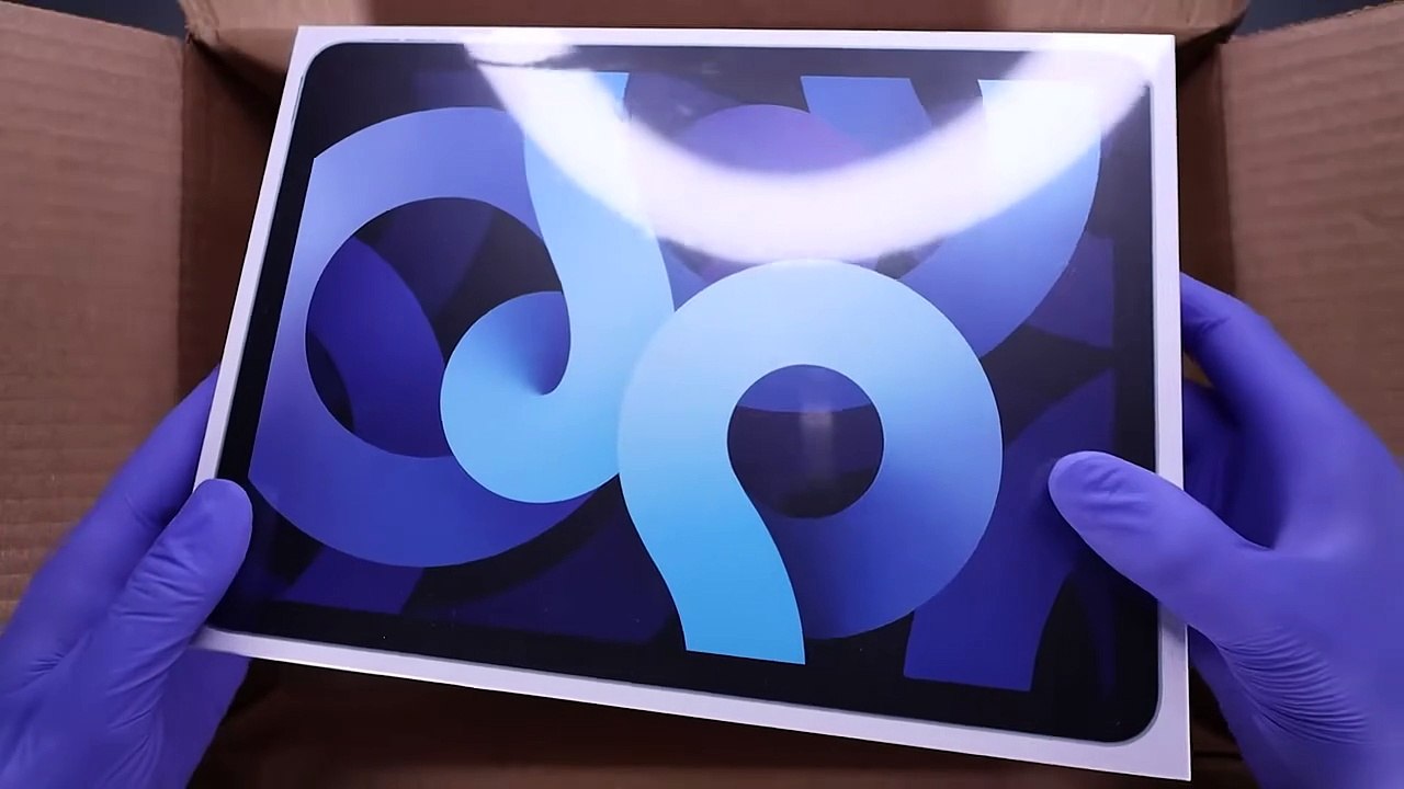 iPad Air Unboxing： Gaming and Camera Test!