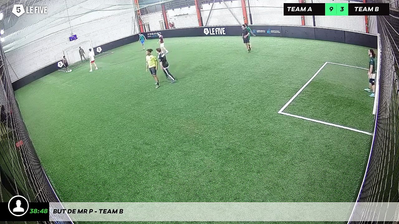 But de Mr P - Team B