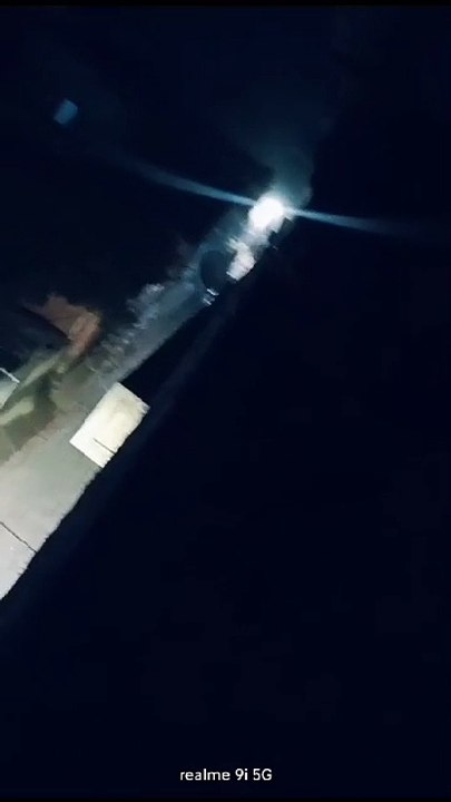 गोलियों की तड़तड़ाहट से थर्राया मुख्यमंत्री का घर बख्तियारपुर, दर्जनों राउंड फायरिंग से घर में क़ैद ग्रामीण. पुलिस ने 25 खोखा चुनी. जांच जारी