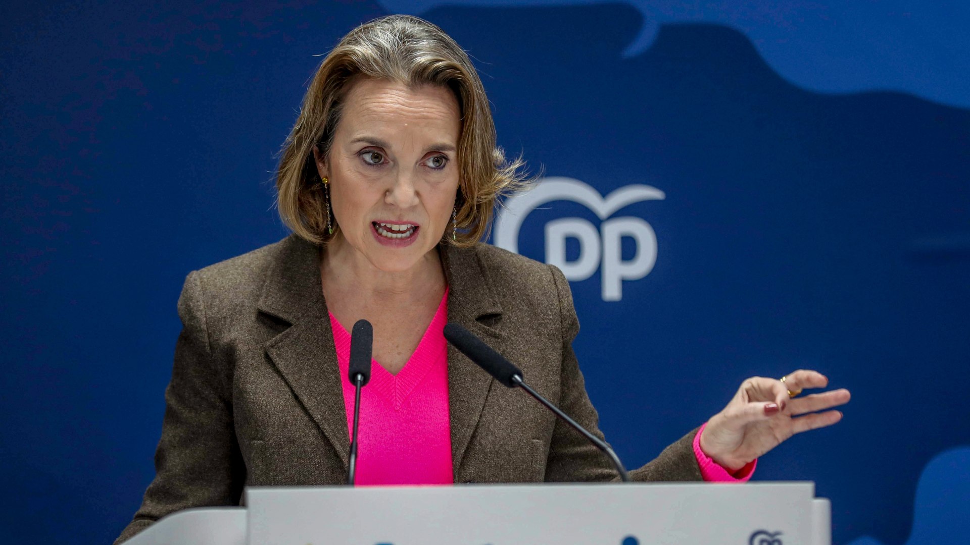 El PP anuncia que ampliará en sus comunidades los avales para comprar vivienda hasta los 40 años